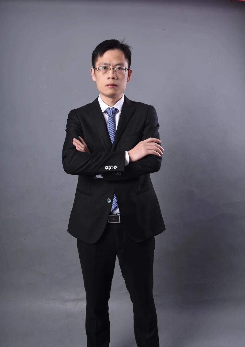 郑春 制作统筹负责人